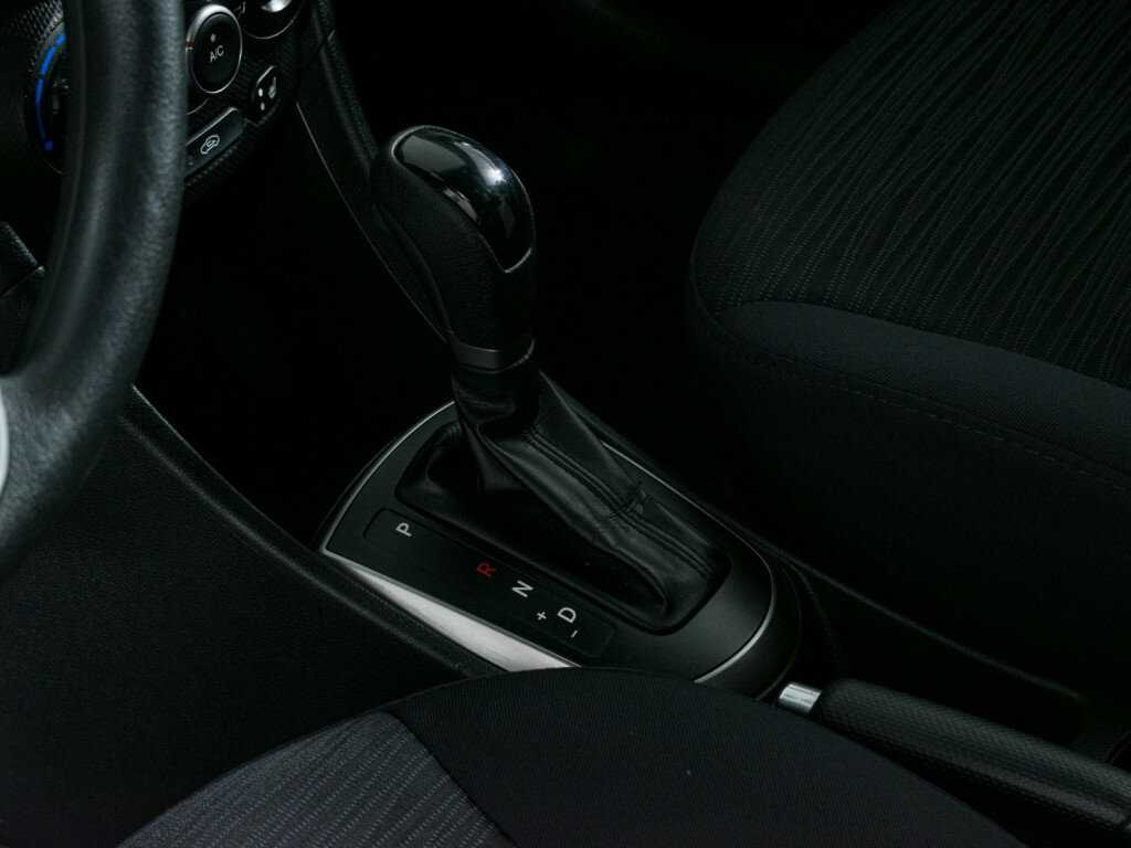 Б/У Хендай Солярис 2014 года. Фото: #11