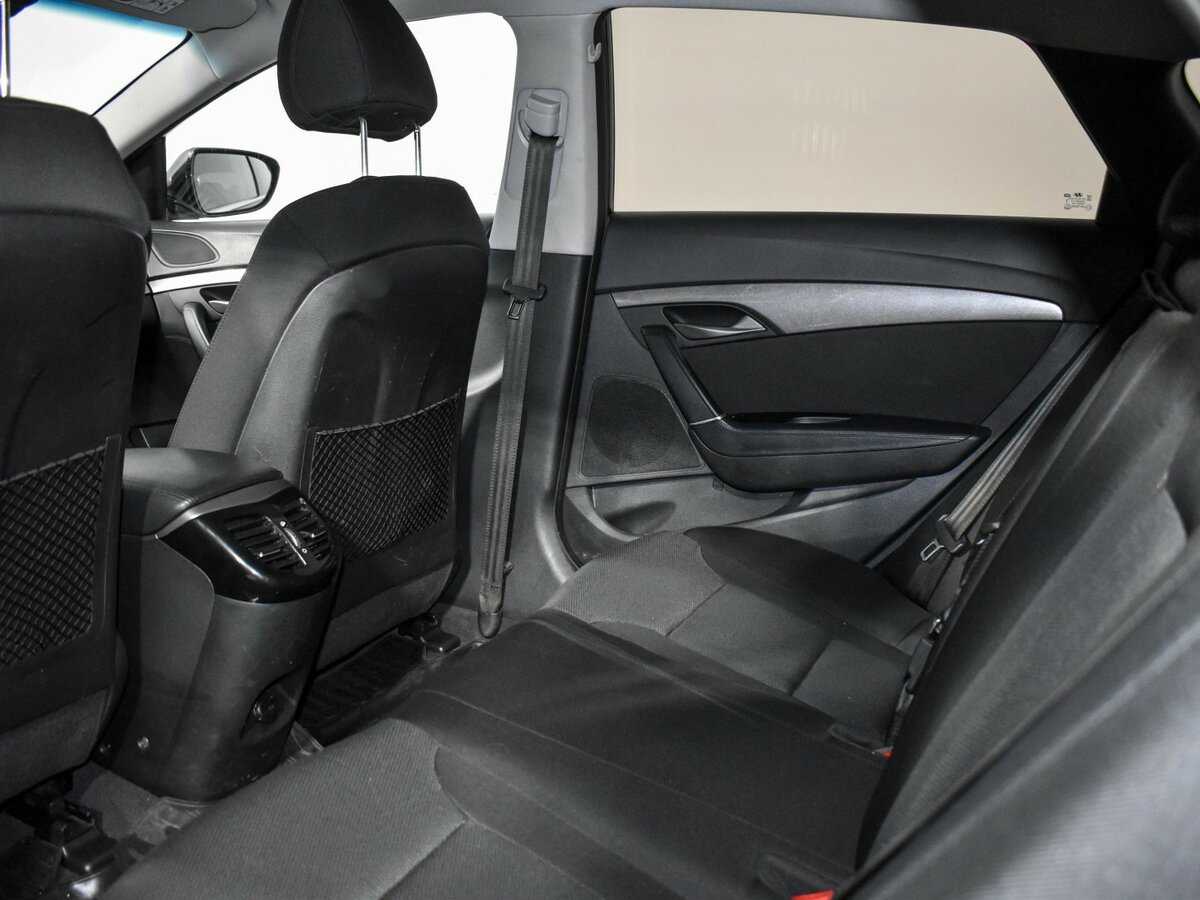 Б/У Хендай ай40 2015 года. Фото: #10