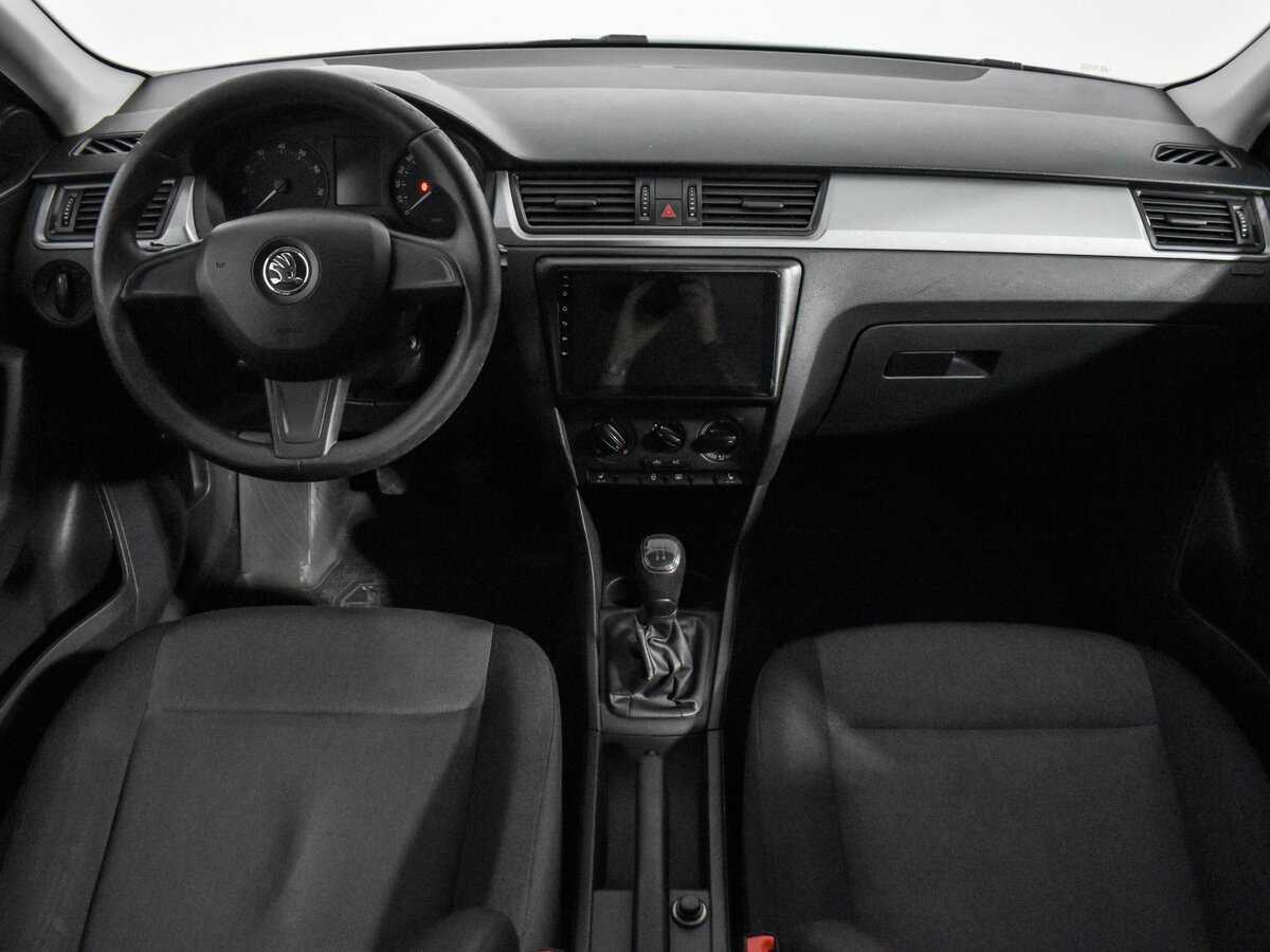 Б/У Шкода Рапид 2014 года. Фото: #12