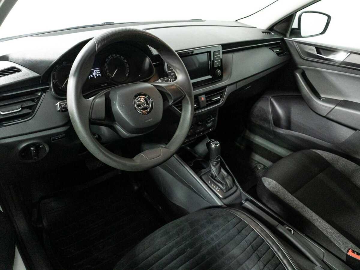 Б/У Шкода Рапид 2021 года. Фото: #10