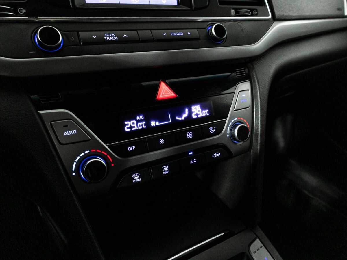 Б/У Хендай Елантра 2017 года. Фото: #16