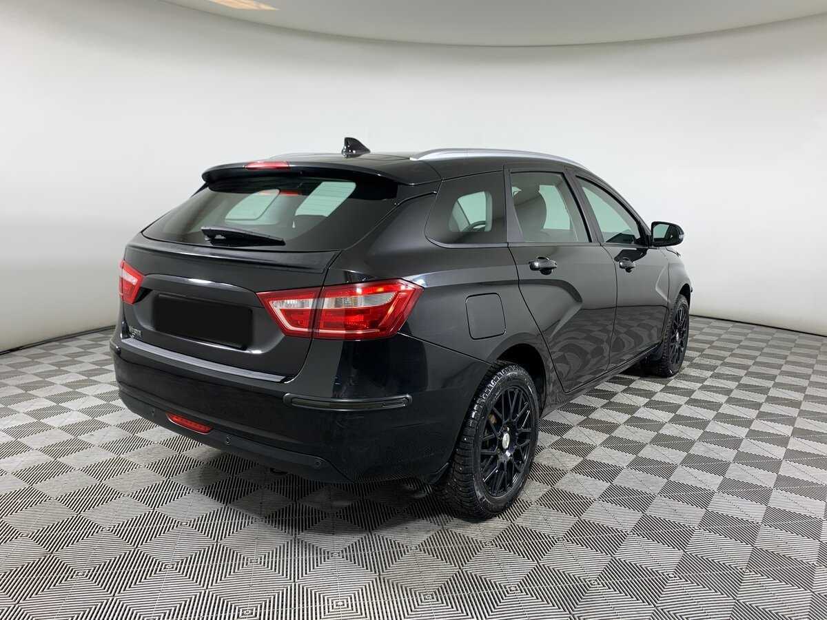 Б/У Лада (ВАЗ) Веста 2018 года. Фото: #4