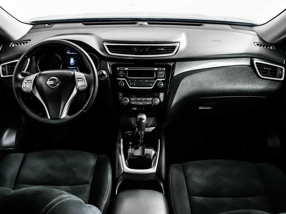 Б/У Ниссан Икс-Трейл 2016 года. Фото: #10