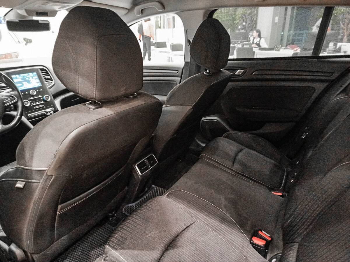 Б/У Рено Меган 2019 года. Фото: #9