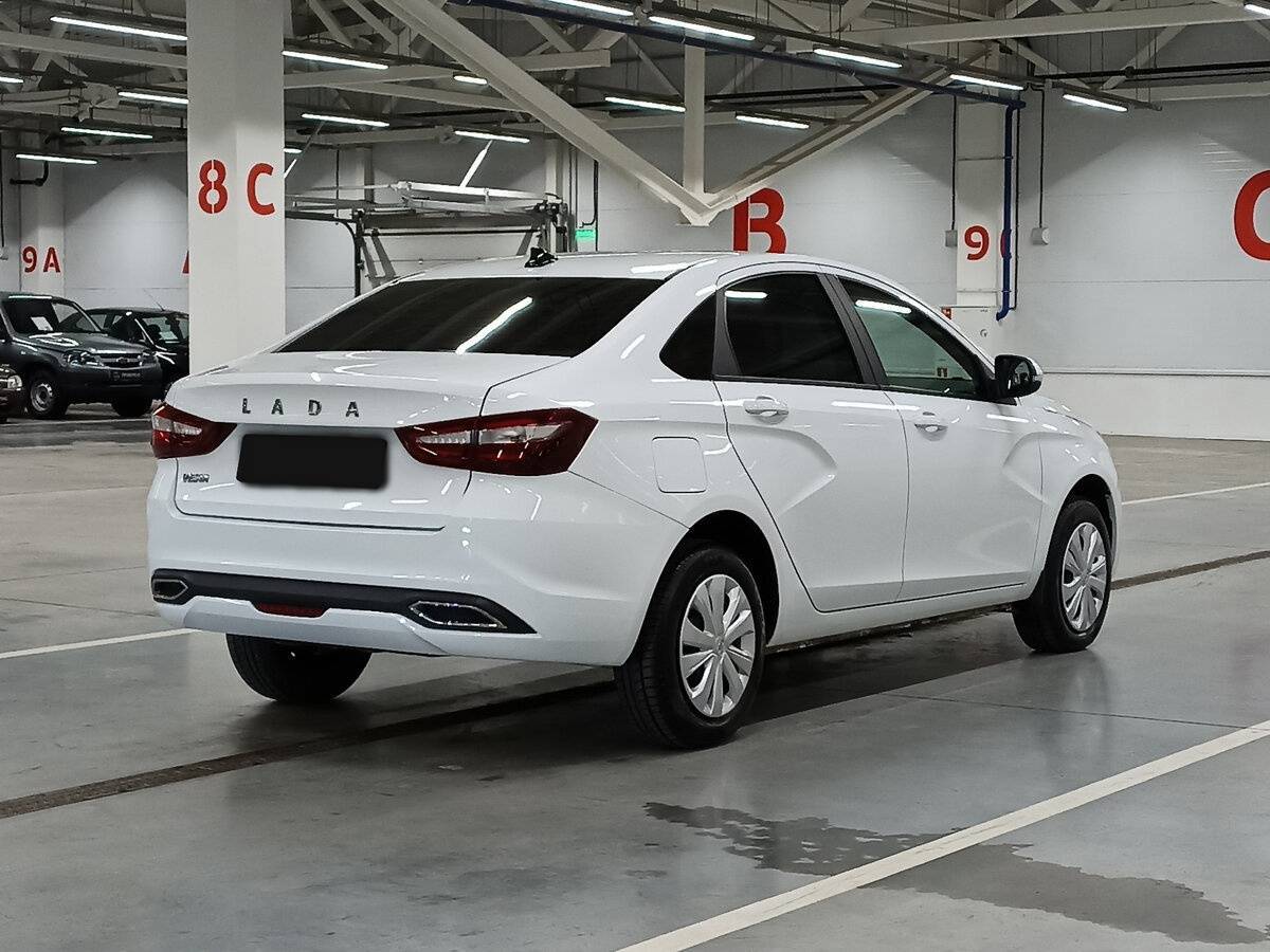 Б/У Лада (ВАЗ) Веста 2023 года. Фото: #4