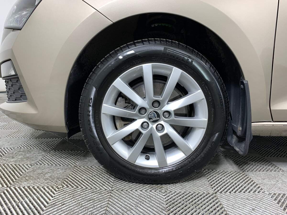 Б/У Шкода Рапид 2020 года. Фото: #8