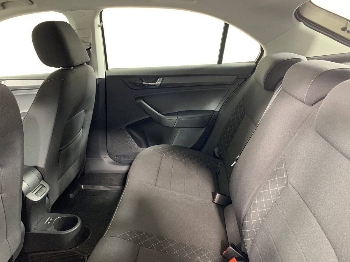 Б/У Шкода Рапид 2020 года. Фото: #17