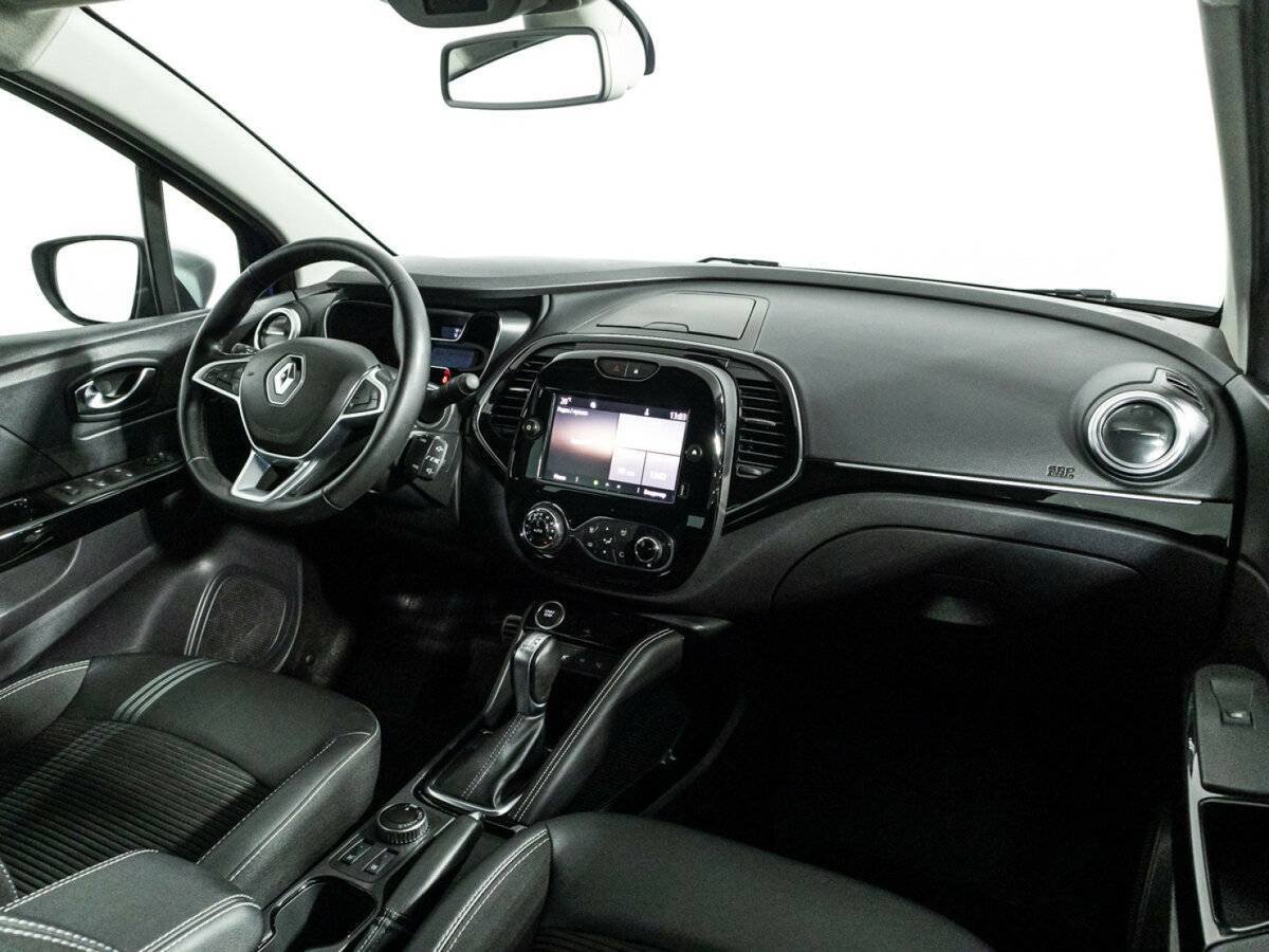 Б/У Рено Каптюр 2022 года. Фото: #8