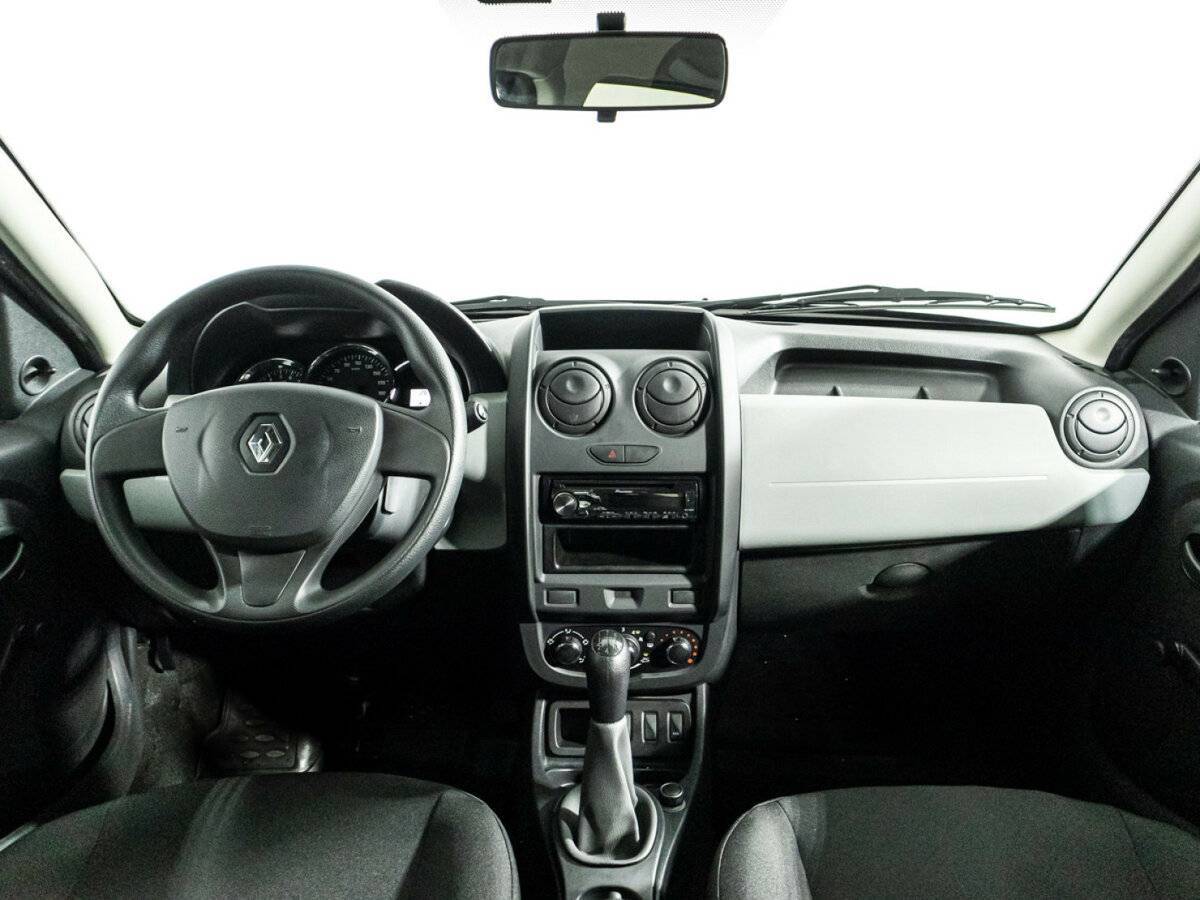 Б/У Рено Дастер 2016 года. Фото: #12