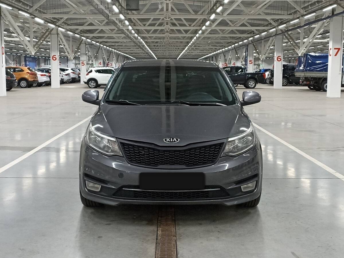 Б/У Киа Рио 2016 года. Фото: #1