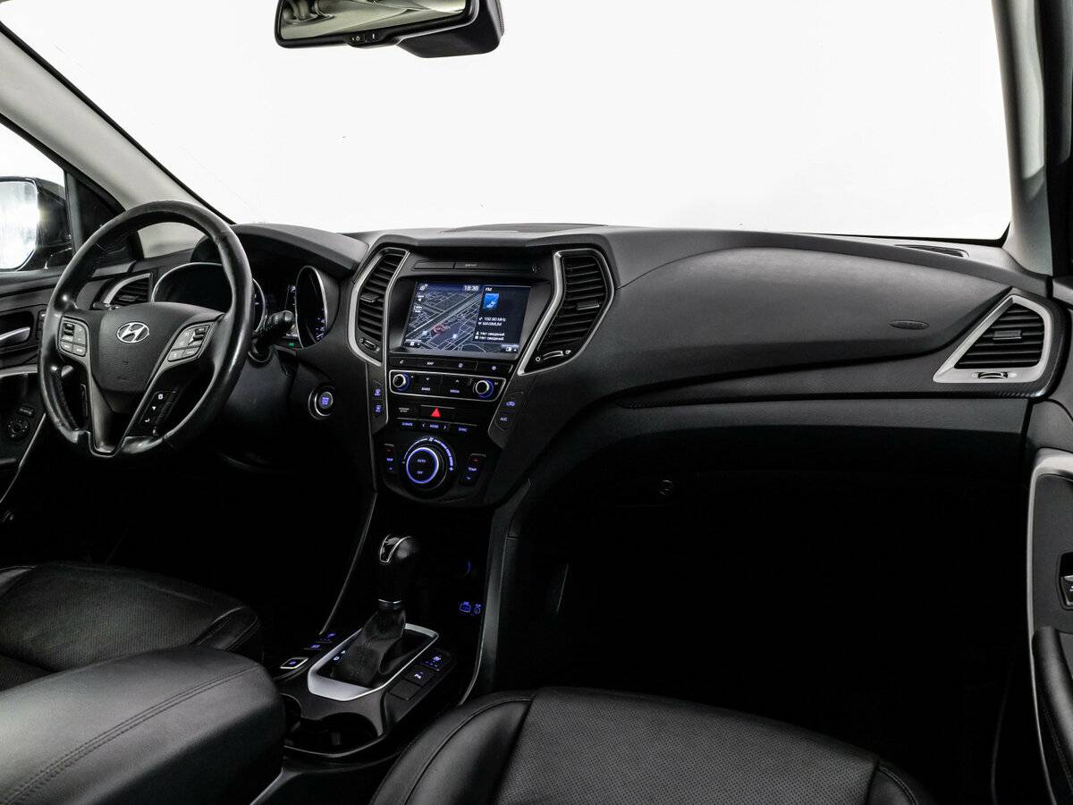 Б/У Хендай Санта Фе 2018 года. Фото: #6