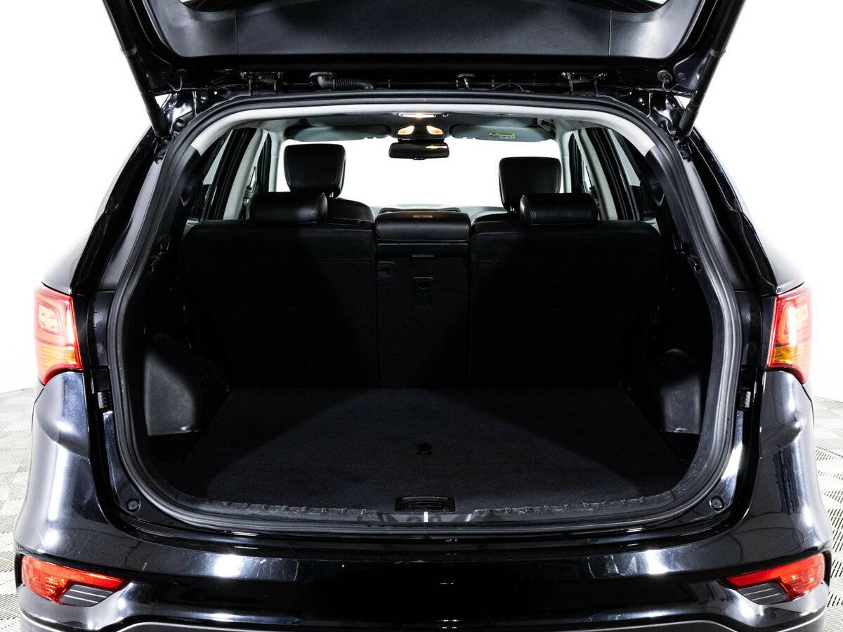 Б/У Хендай Санта Фе 2018 года. Фото: #20