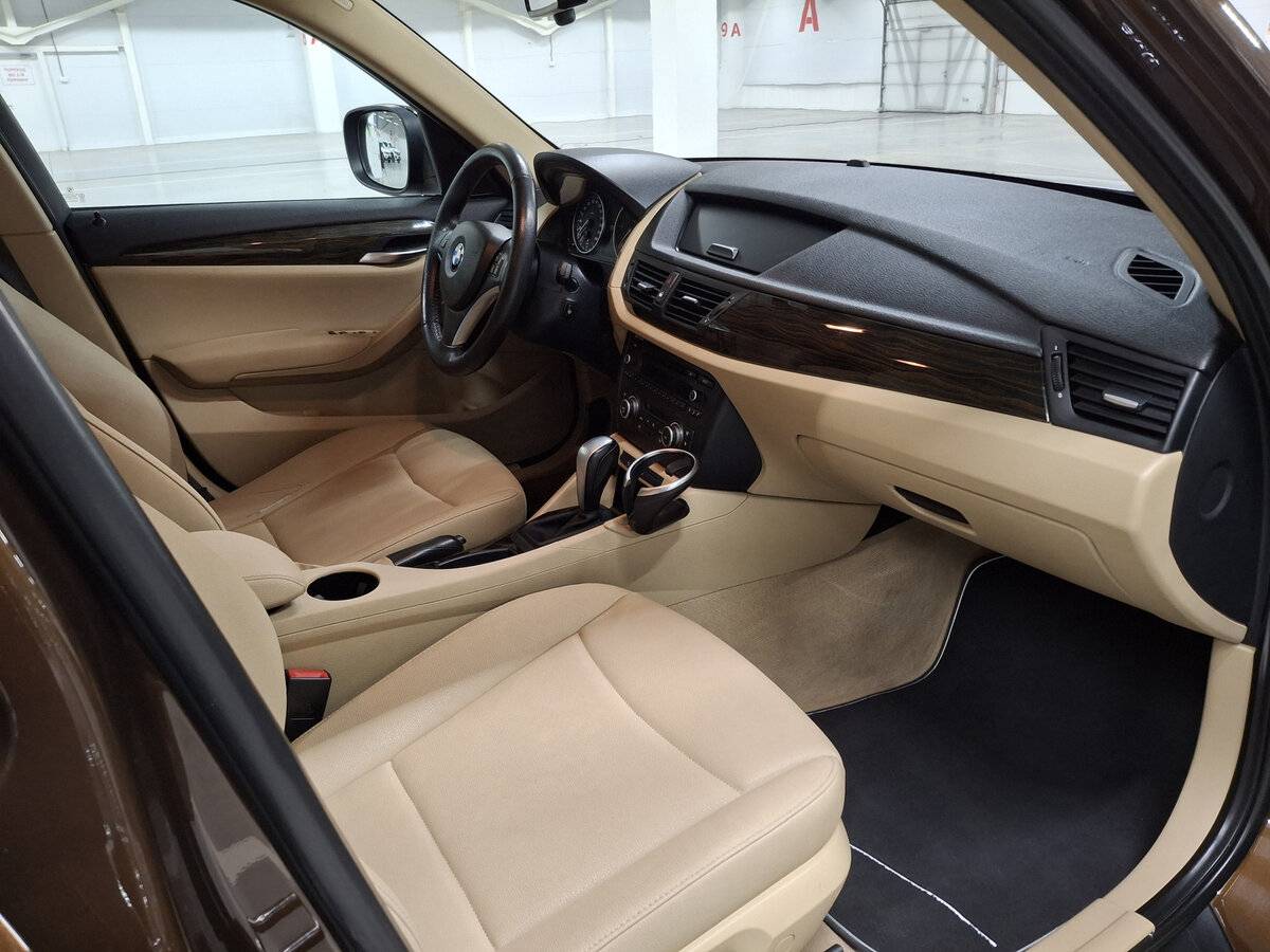 Б/У БМВ Икс1 2012 года. Фото: #10