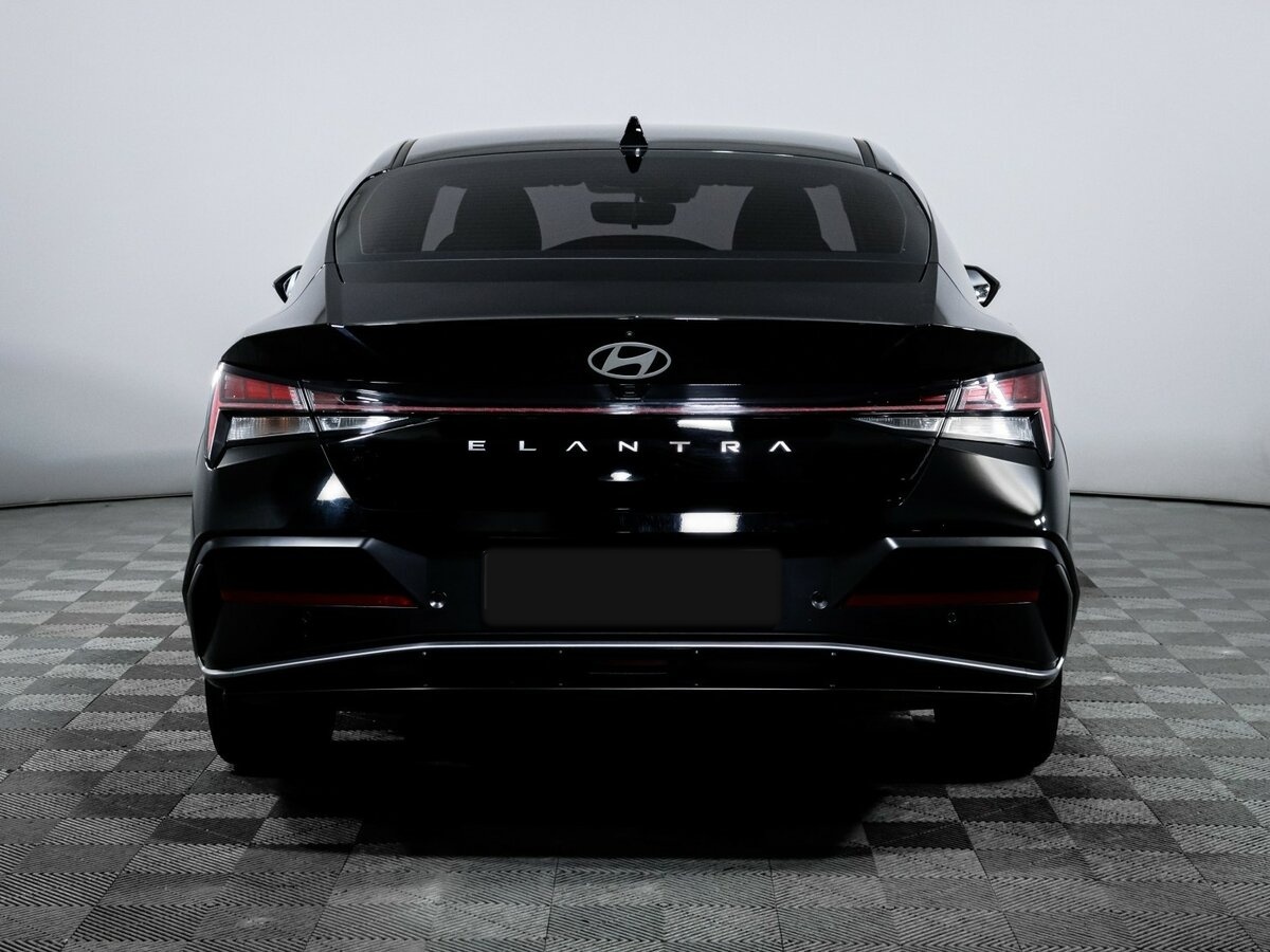 Б/У Хендай Елантра 2023 года. Фото: #4