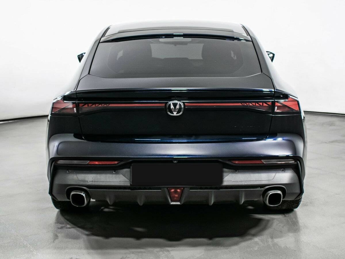 Б/У Чанган УНИ-В 2023 года. Фото: #5