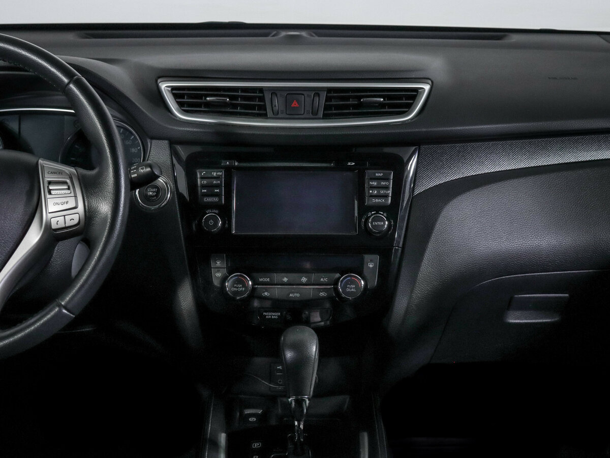 Б/У Ниссан Икс-Трейл 2015 года. Фото: #12