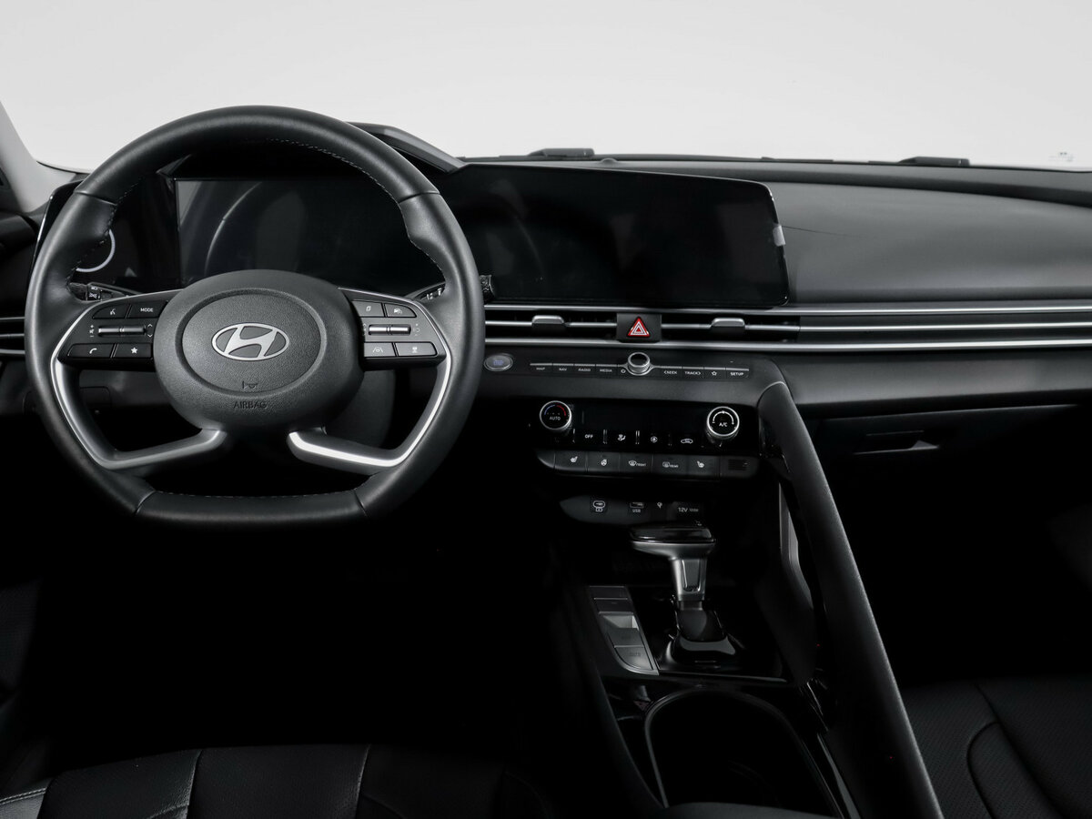 Б/У Хендай Елантра 2024 года. Фото: #9