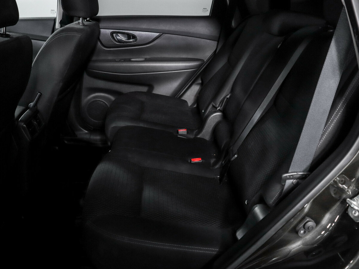 Б/У Ниссан Икс-Трейл 2021 года. Фото: #7