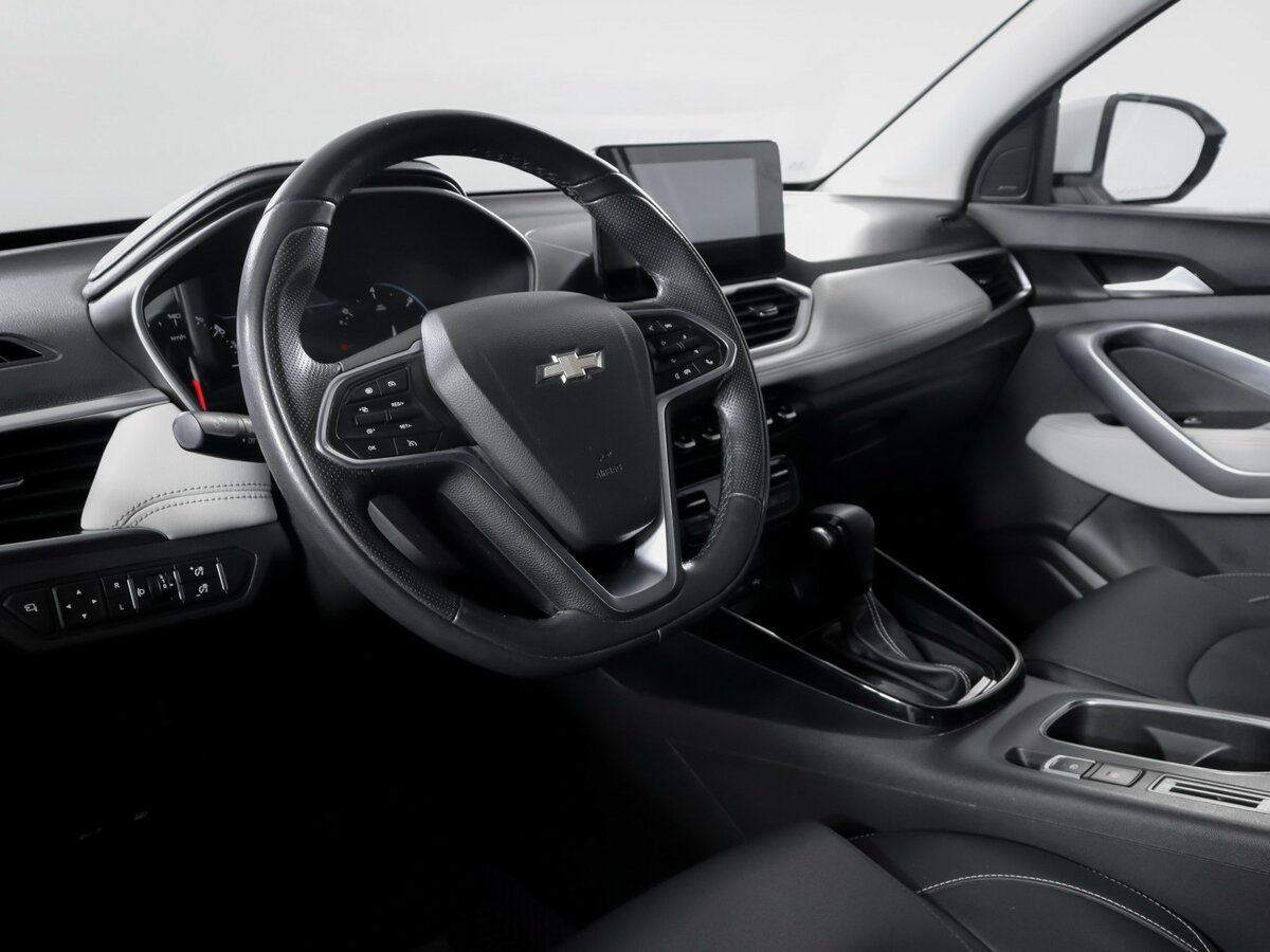 Б/У Шевроле Каптива 2022 года. Фото: #13