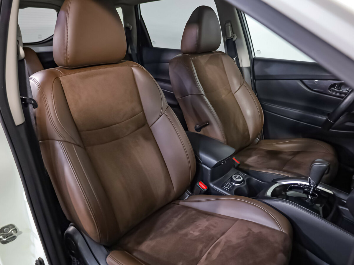 Б/У Ниссан Икс-Трейл 2021 года. Фото: #21