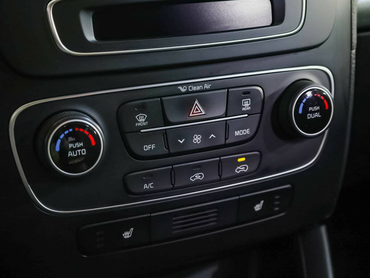 Б/У Киа Соренто 2013 года. Фото: #14