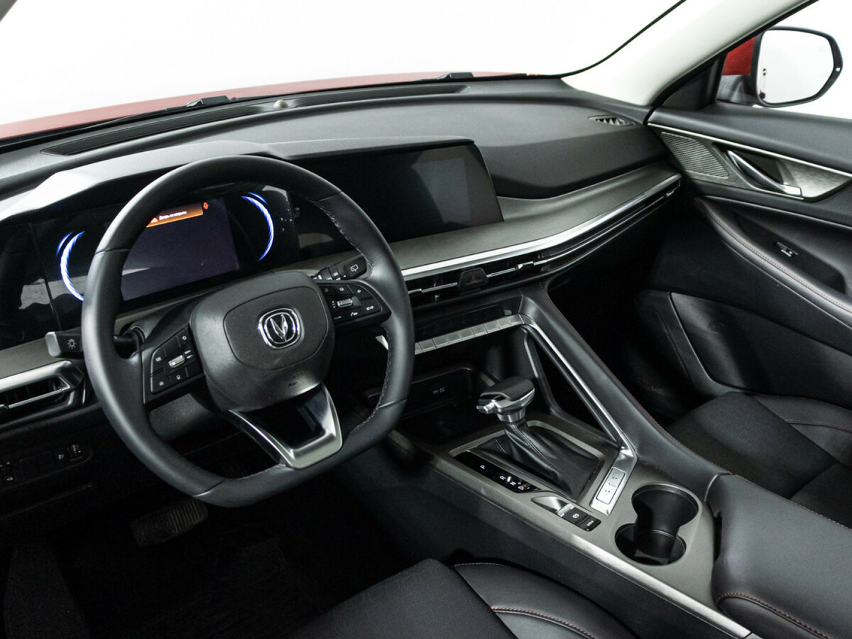 Б/У Чанган CS35 Plus 2024 года. Фото: #10