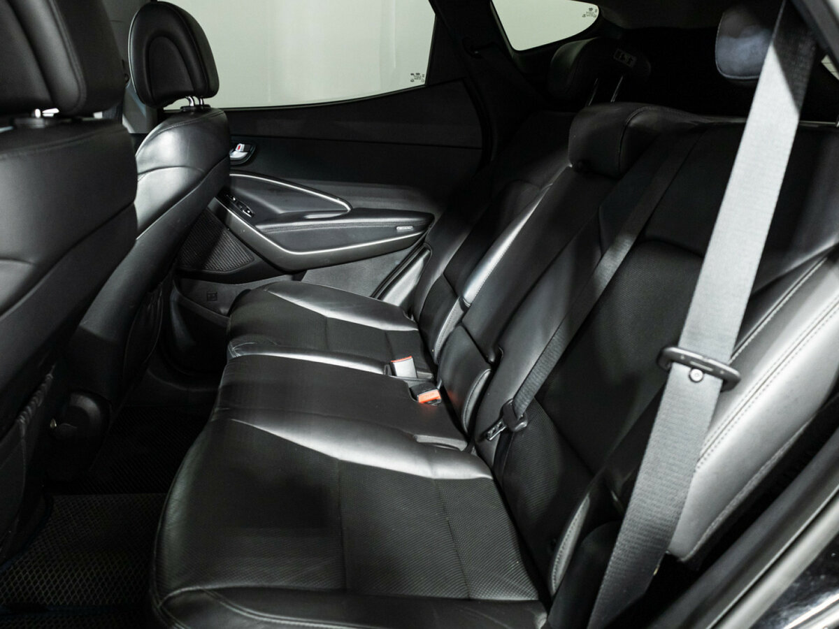 Б/У Хендай Санта Фе 2017 года. Фото: #7