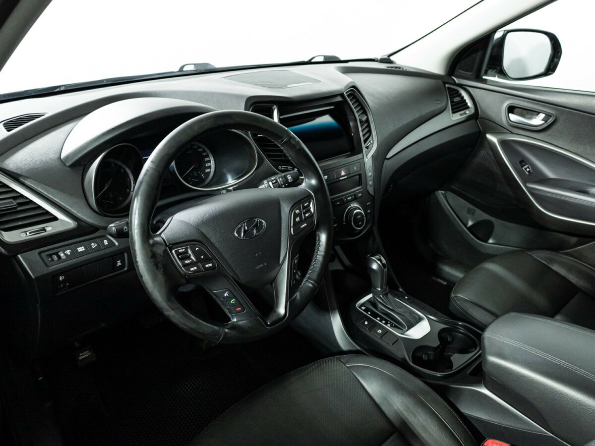 Б/У Хендай Санта Фе 2017 года. Фото: #8