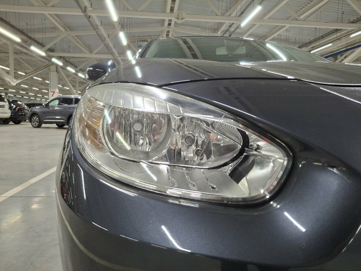 Б/У Рено Флюенс 2012 года. Фото: #16