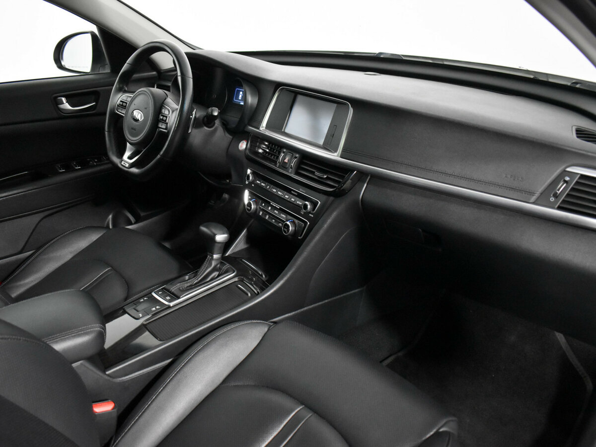 Б/У Киа К5 2017 года. Фото: #11