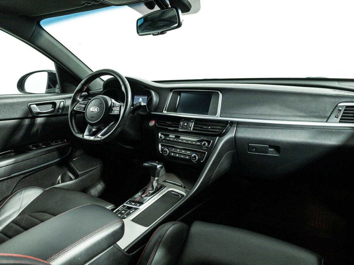 Б/У Киа Оптима 2019 года. Фото: #7