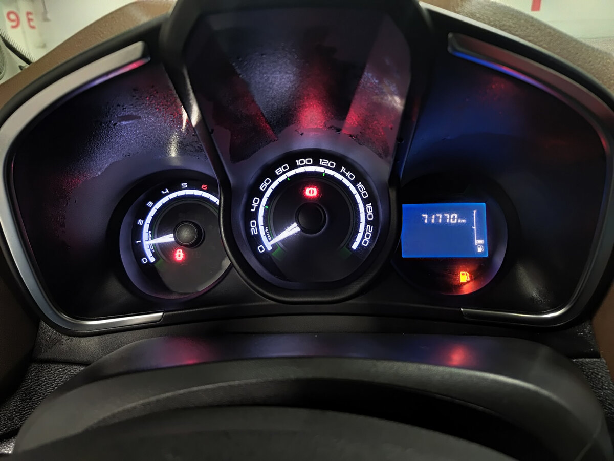 Б/У Лада (ВАЗ) ИКСРЭЙ 2018 года. Фото: #12