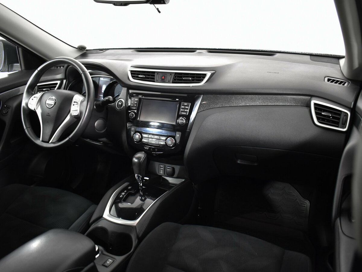 Б/У Ниссан Икс-Трейл 2015 года. Фото: #8