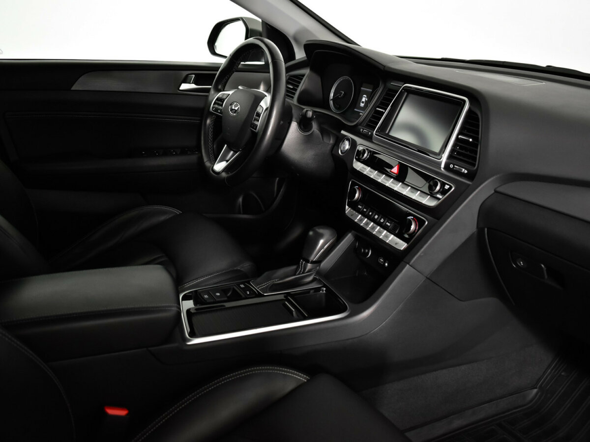 Б/У Хендай Соната 2018 года. Фото: #7