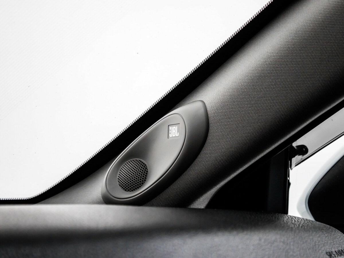 Б/У Тойота Камри 2019 года. Фото: #21