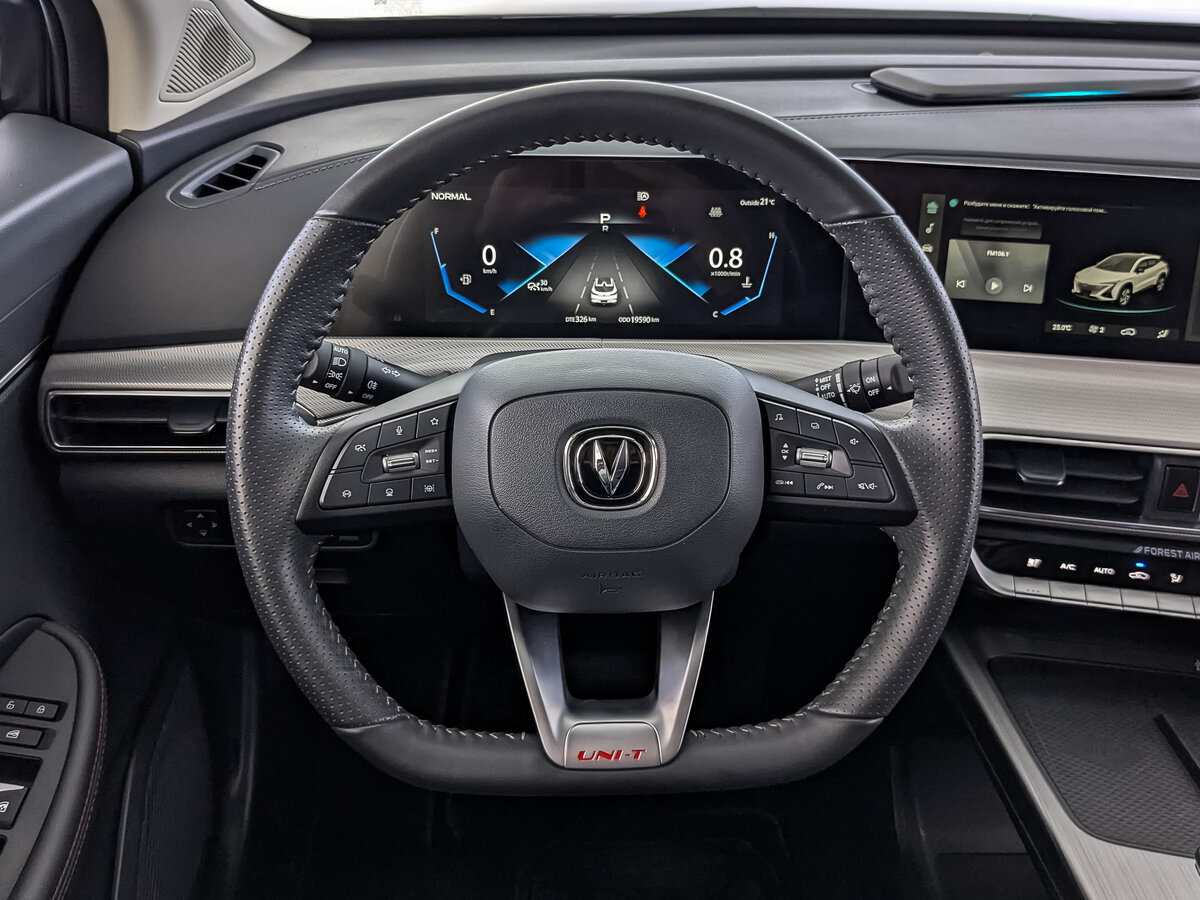 Б/У Чанган УНИ-Т 2023 года. Фото: #21