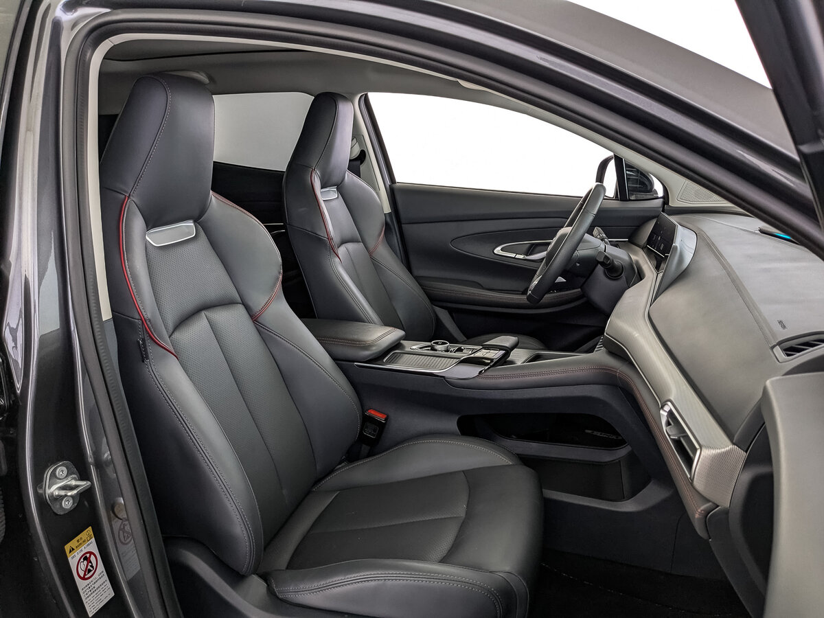 Б/У Чанган УНИ-Т 2023 года. Фото: #23