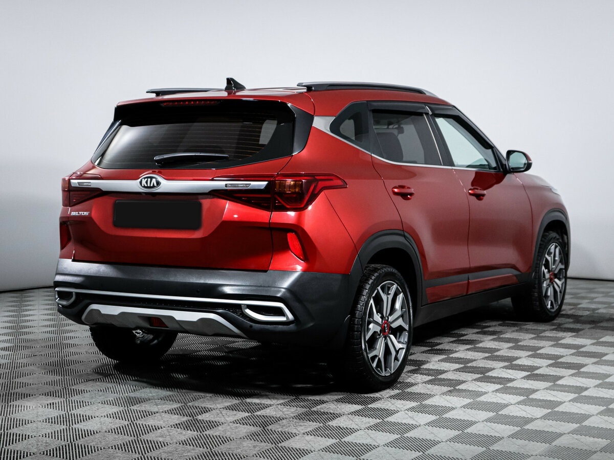 Б/У Киа Сельтос 2021 года. Фото: #4