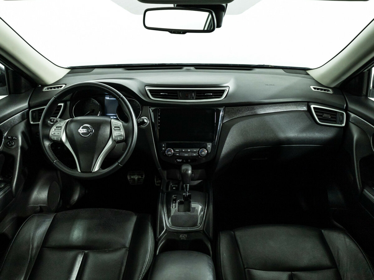 Б/У Ниссан Икс-Трейл 2017 года. Фото: #10