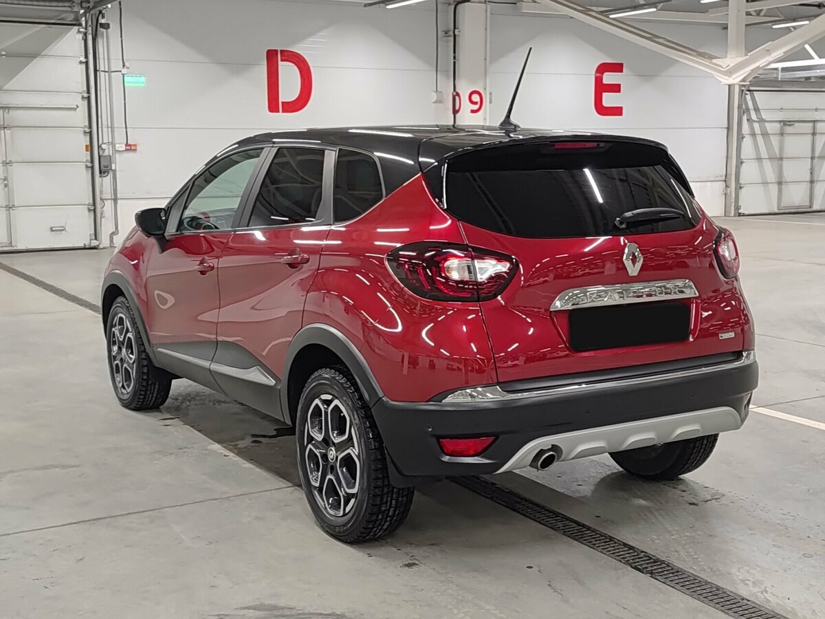 Б/У Рено Каптюр 2020 года. Фото: #6