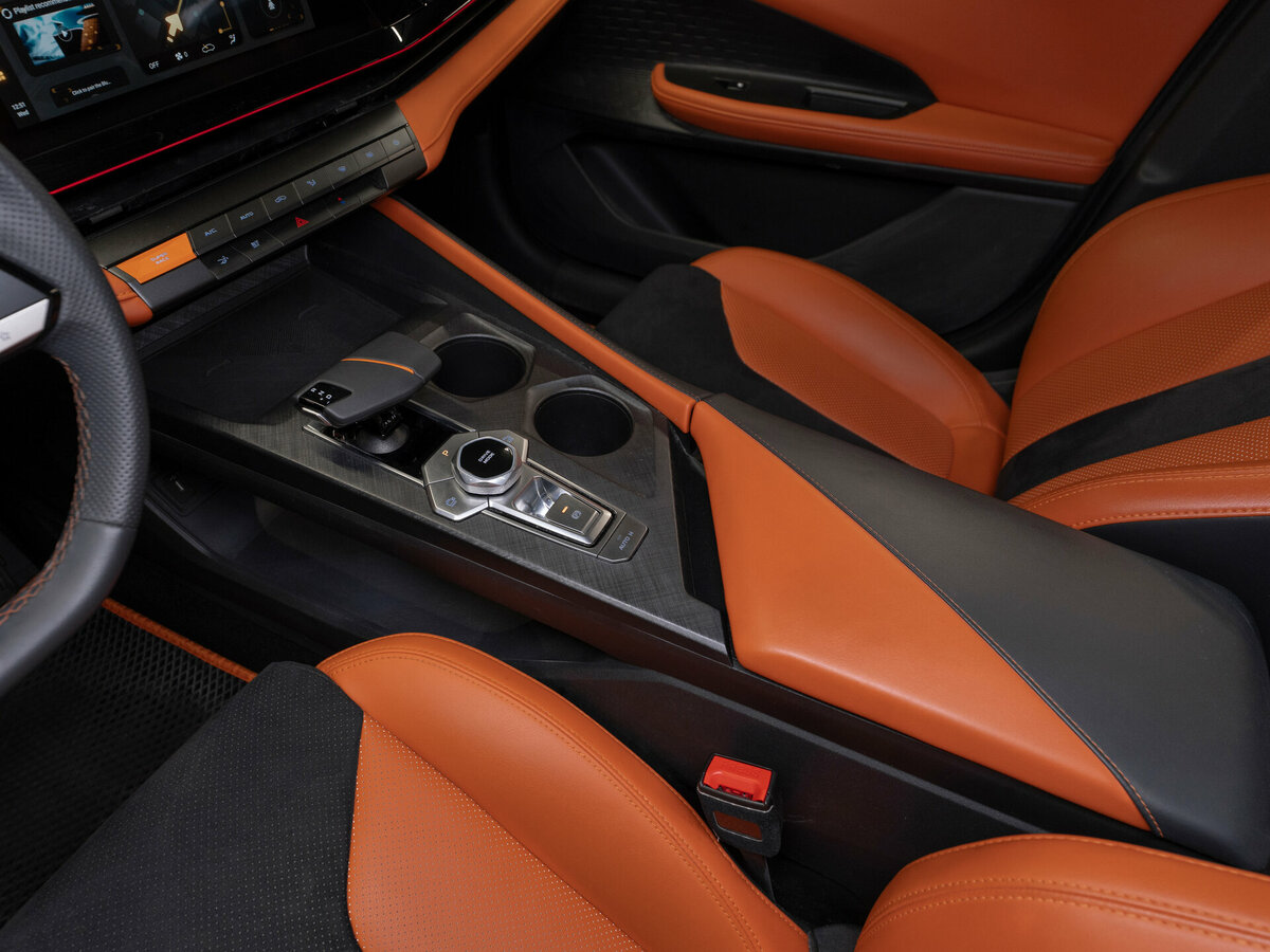 Б/У Чанган УНИ-В 2023 года. Фото: #16