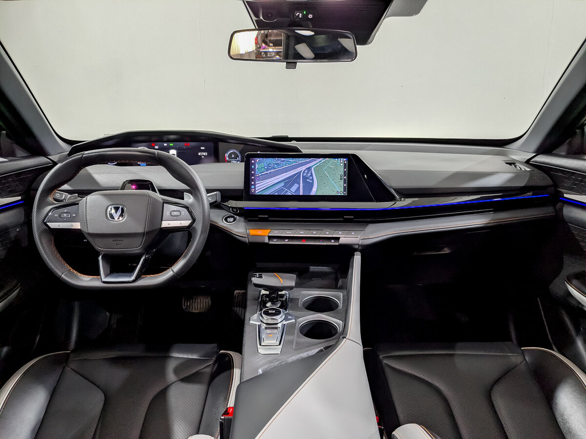 Б/У Чанган УНИ-В 2023 года. Фото: #13