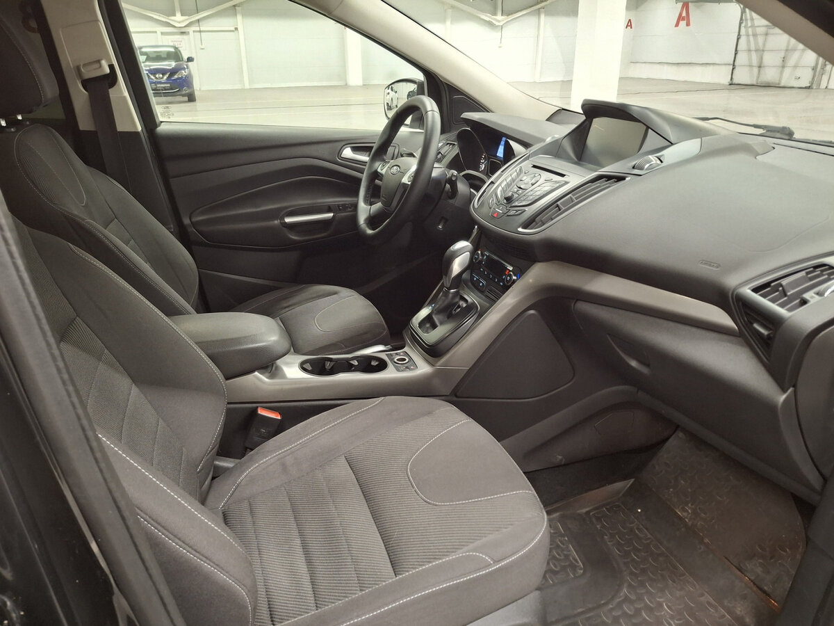 Б/У Форд Куга 2013 года. Фото: #10