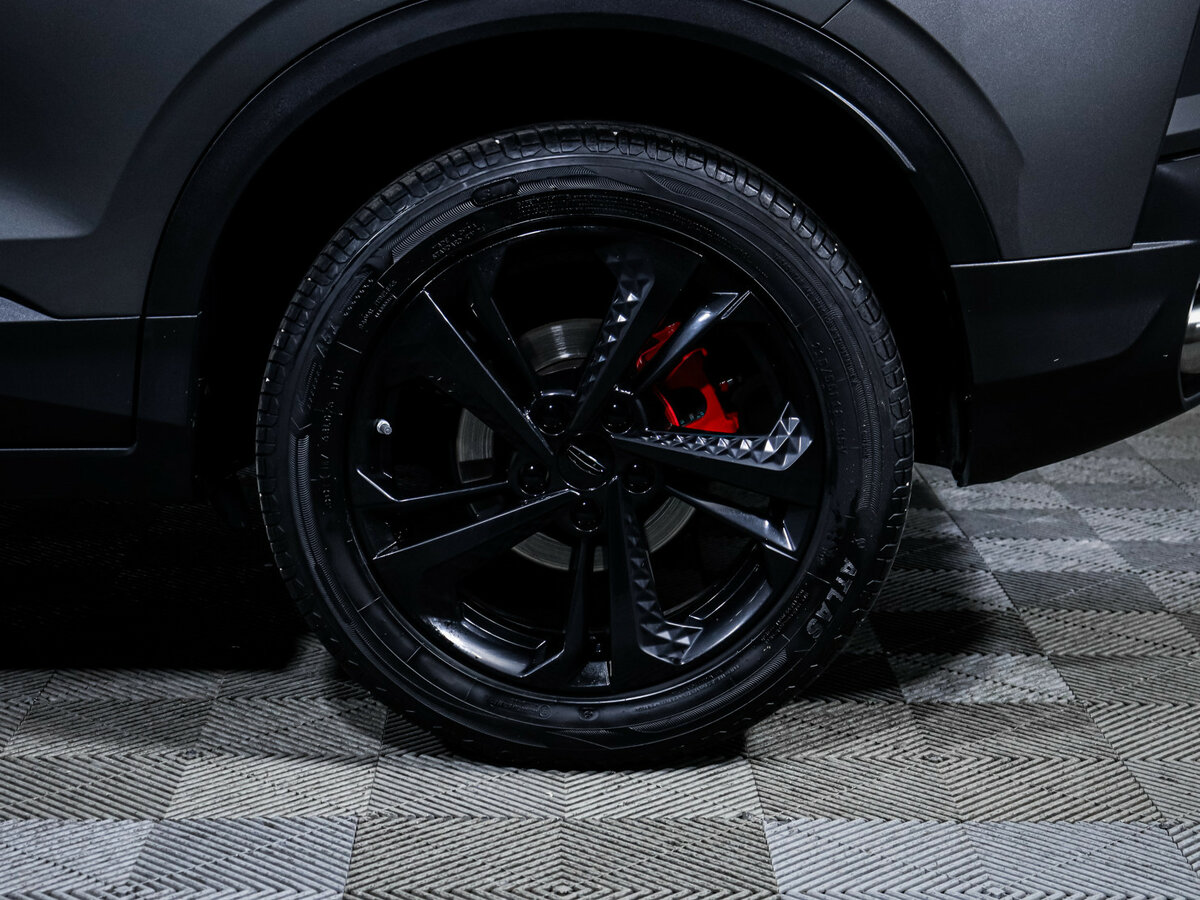 Б/У Джили Кулрэй 2024 года. Фото: #12