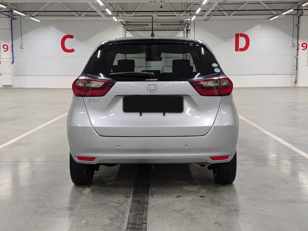 Б/У Хонда Фит 2020 года. Фото: #5