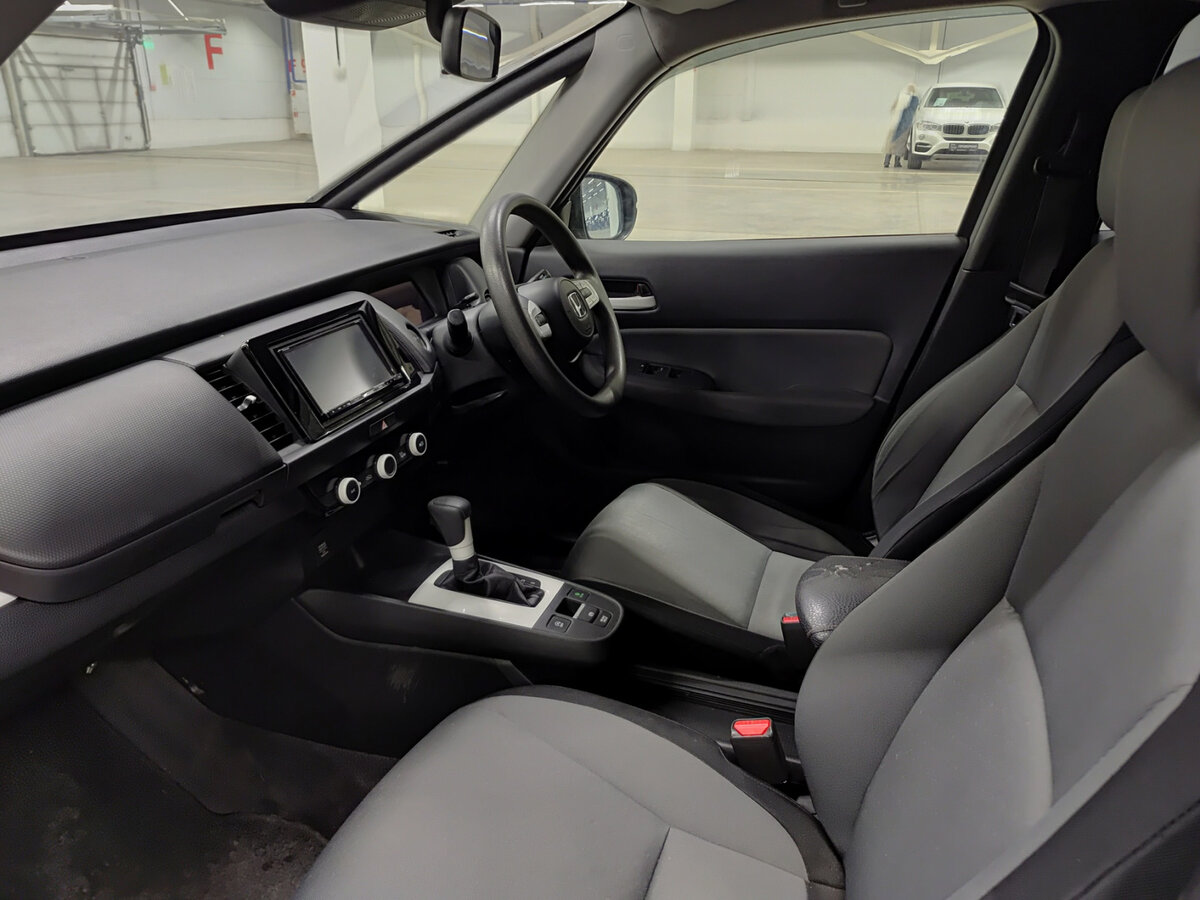 Б/У Хонда Фит 2020 года. Фото: #10